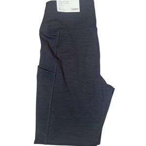 American Eagle Outfitters “The Everything Pocket”  Leggings